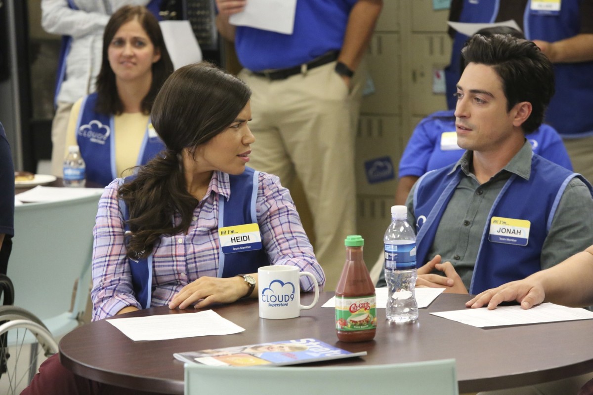 Superstore - FOX Portugal: Receba as últimas novidades das suas